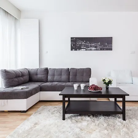 Chopin - Platinum Towers * Varsovie