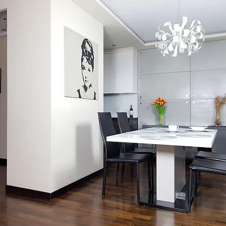 Apartment Chopin - Platinum Towers *