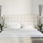 Chopin - Platinum Towers Lejlighed
