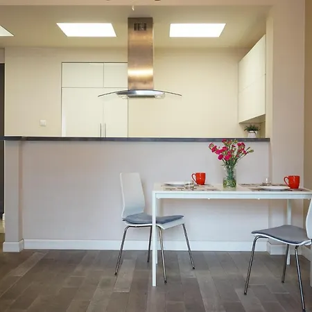 Apartment Chopin - Platinum Towers *