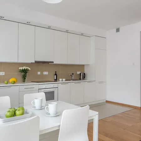 Chopin - Platinum Towers * Varsavia