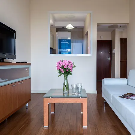 דירה Chopin - Platinum Towers ורשה