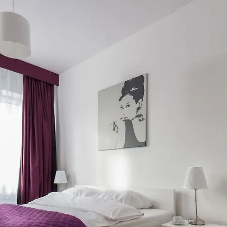 Chopin - Platinum Towers ורשה