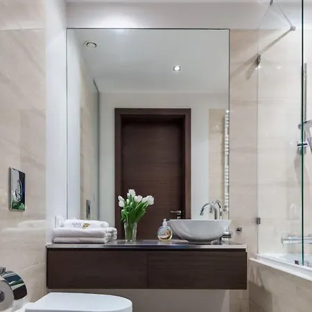 Chopin - Platinum Towers ורשה