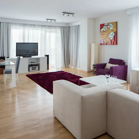 Chopin - Platinum Towers Apartment