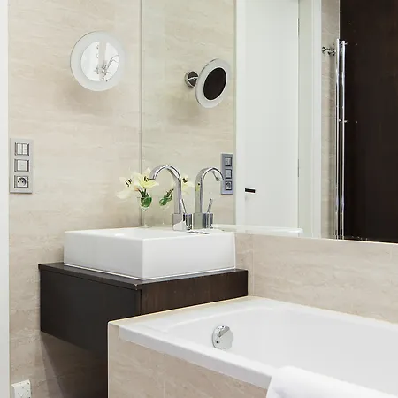 Apartment Chopin - Platinum Towers