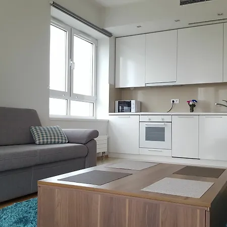 Apartment Chopin - Platinum Towers