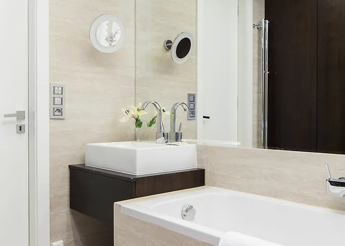 Apartment Chopin - Platinum Towers